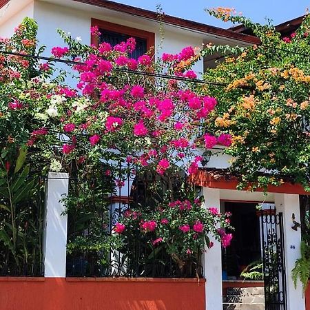 Posada Bugambilias กาเตมาโก ภายนอก รูปภาพ