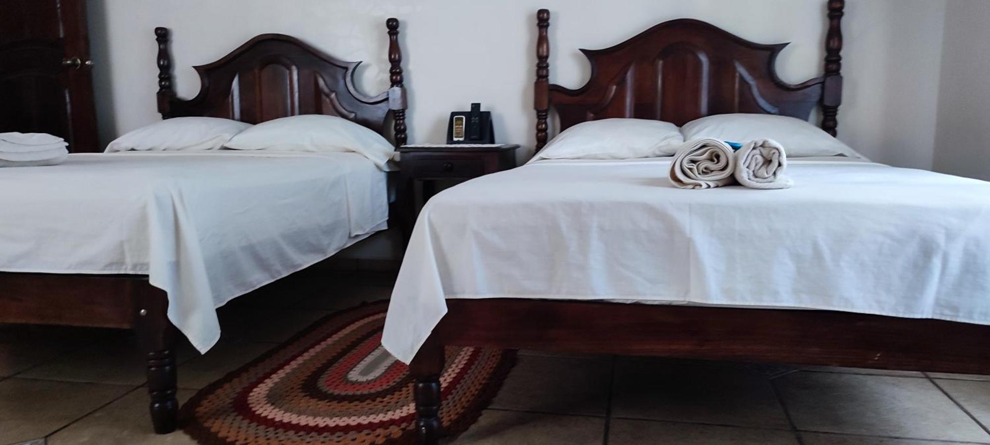 Posada Bugambilias กาเตมาโก ภายนอก รูปภาพ