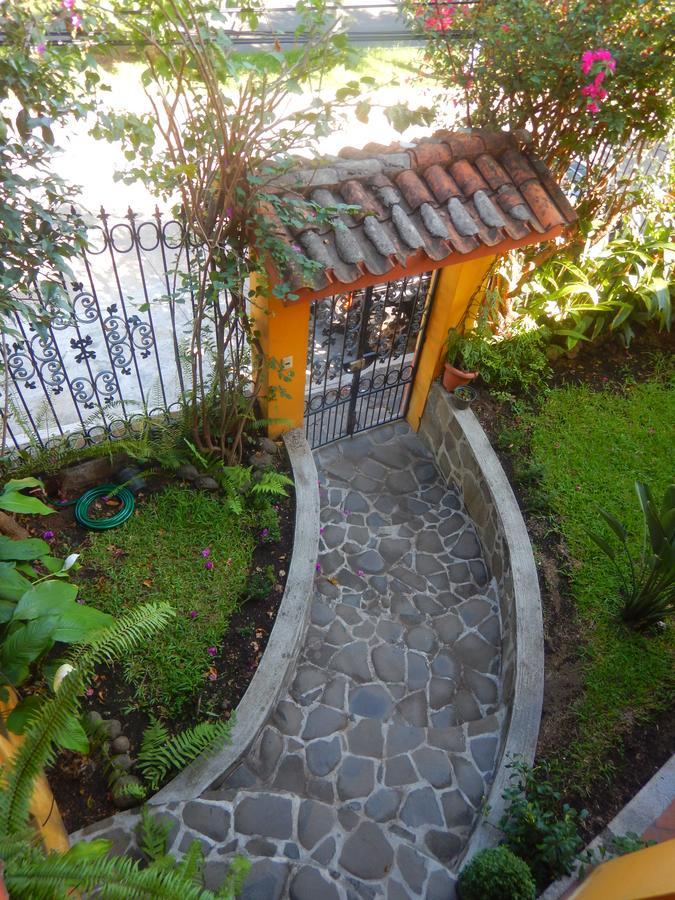 Posada Bugambilias กาเตมาโก ภายนอก รูปภาพ